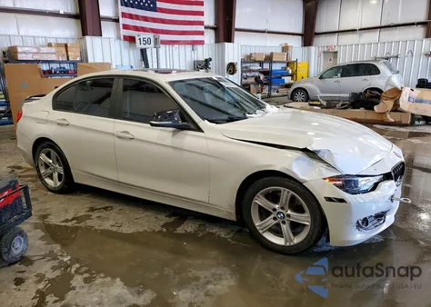 2015 BMW 328 Xi z USA, uszkodzony, nr VIN WBA3B3C57FF546006